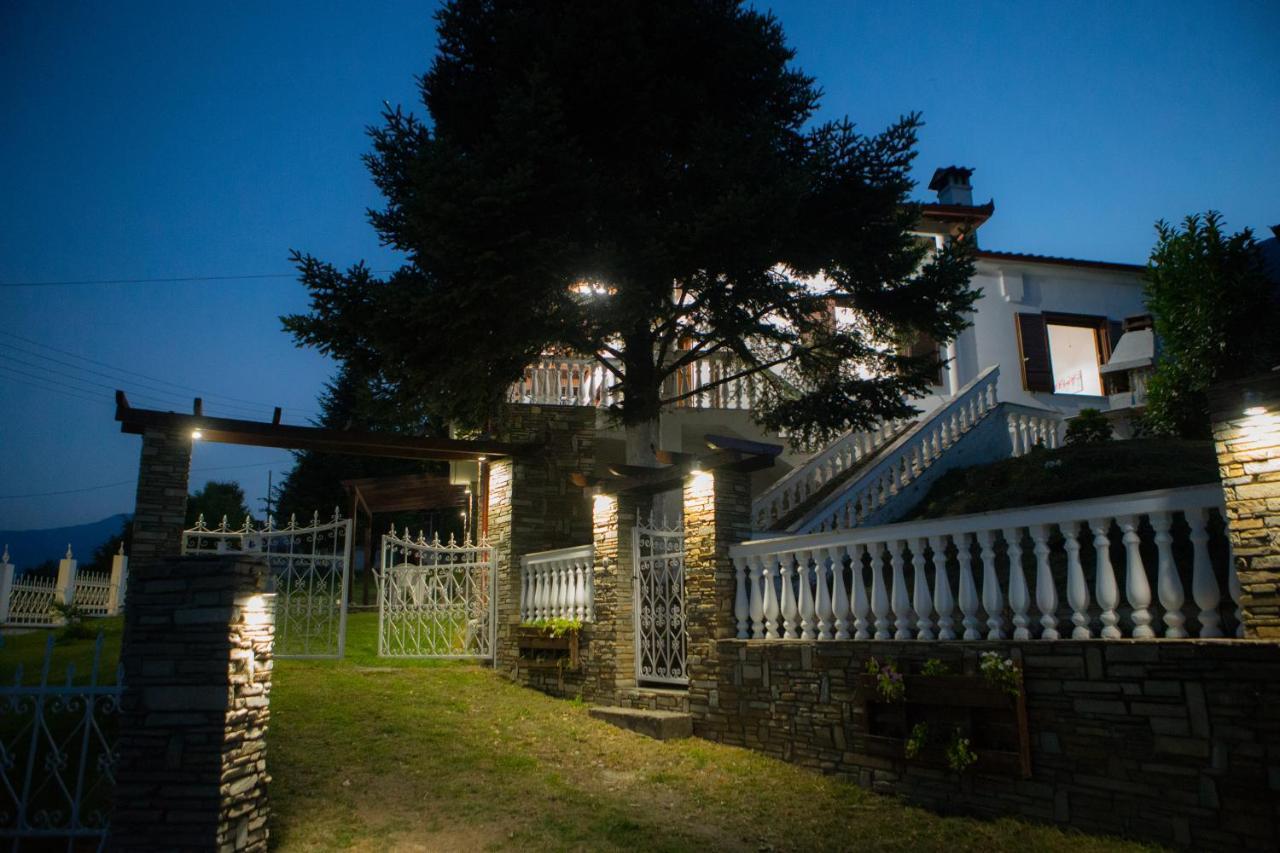 Villa Paradisos Likostomon Exteriér fotografie