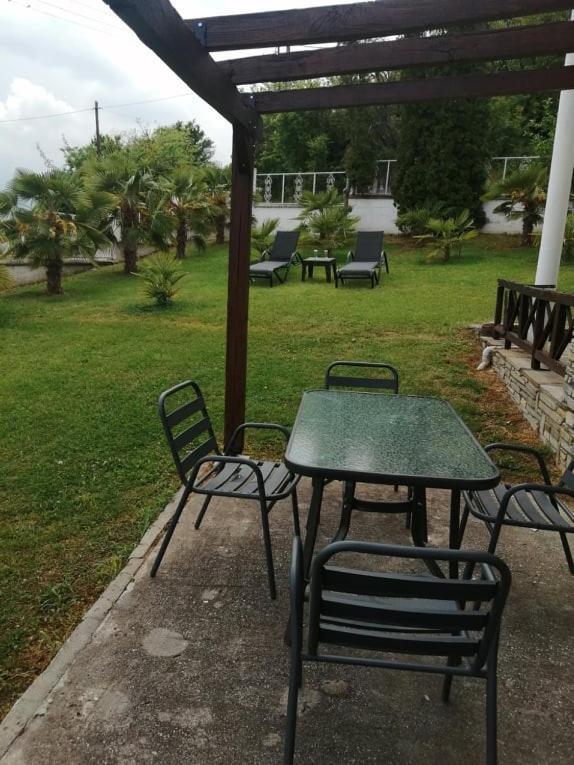 Villa Paradisos Likostomon Exteriér fotografie