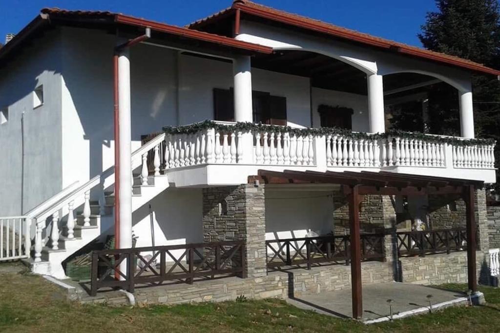 Villa Paradisos Likostomon Exteriér fotografie